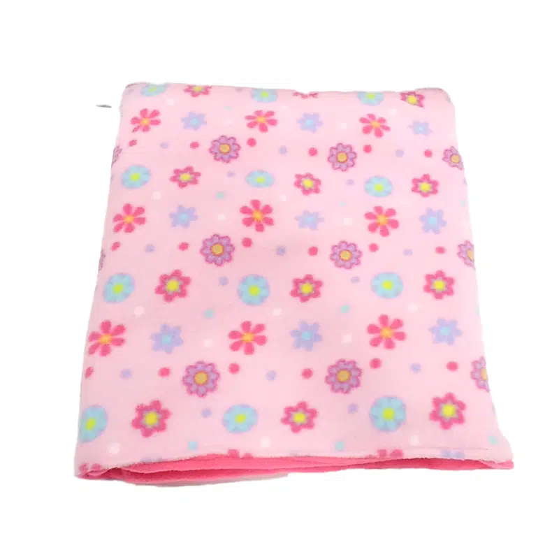 funda rosa con flores